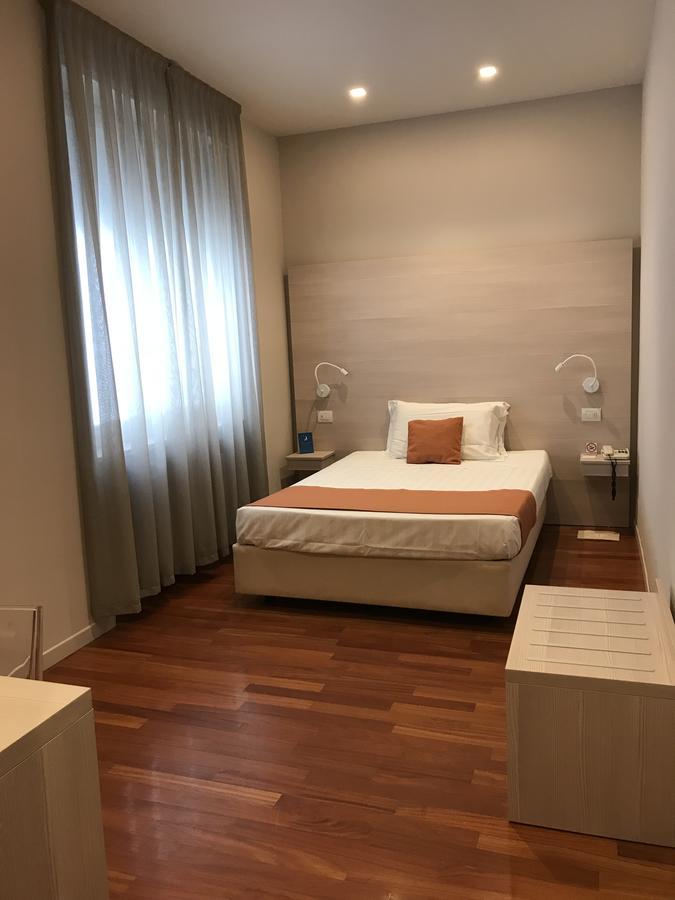 Albergo Anelli Lodi Exterior foto